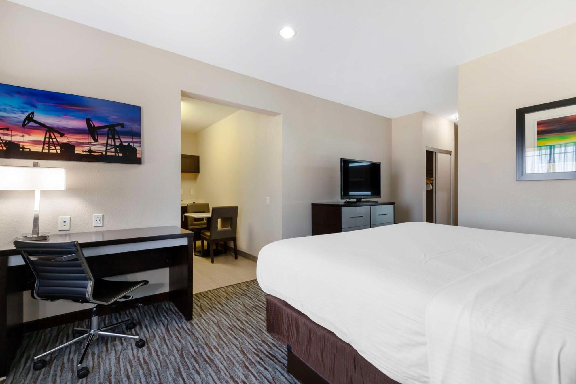 Best Western Plus Pleasanton Hotel Екстериор снимка