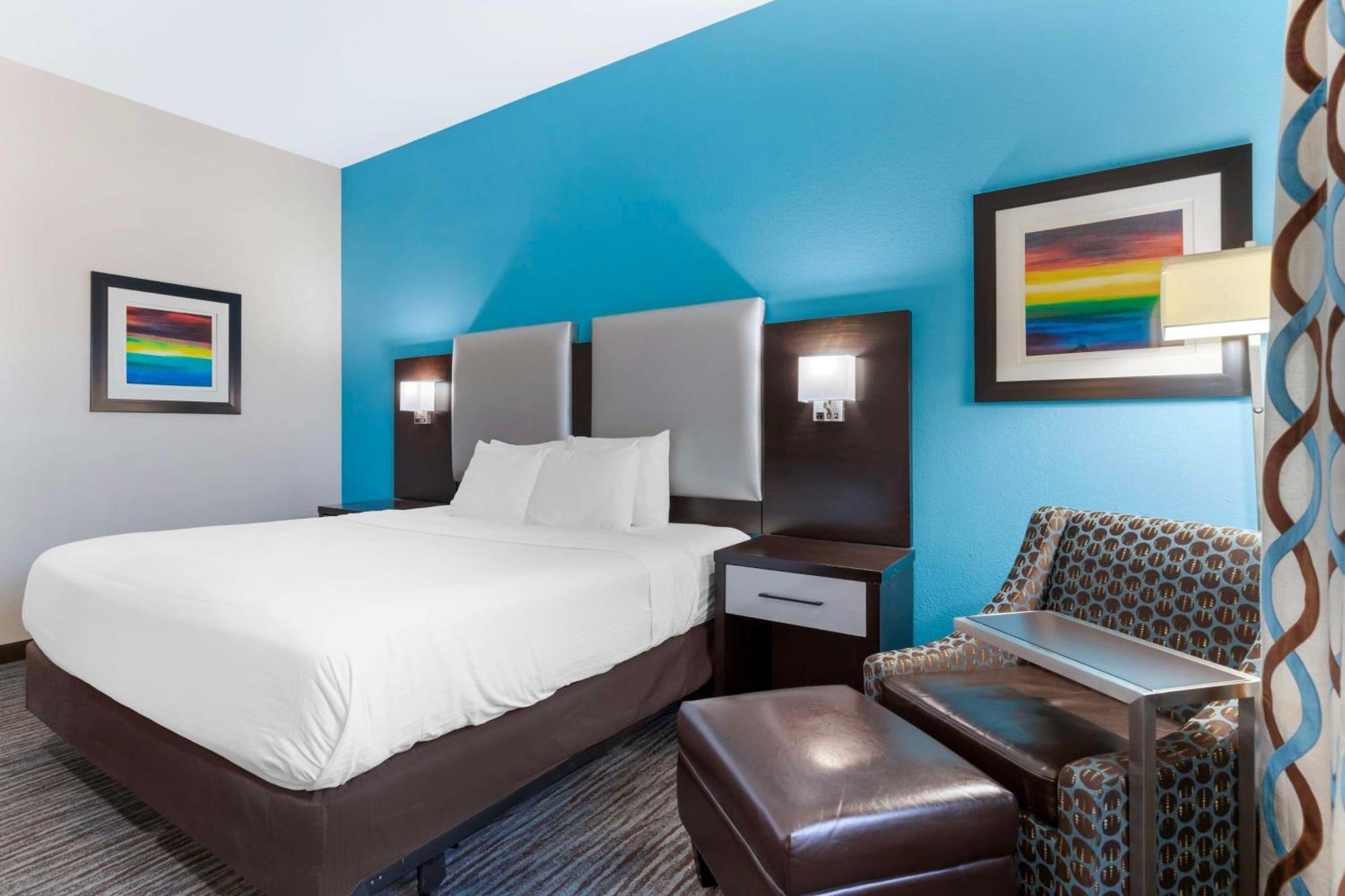Best Western Plus Pleasanton Hotel Екстериор снимка