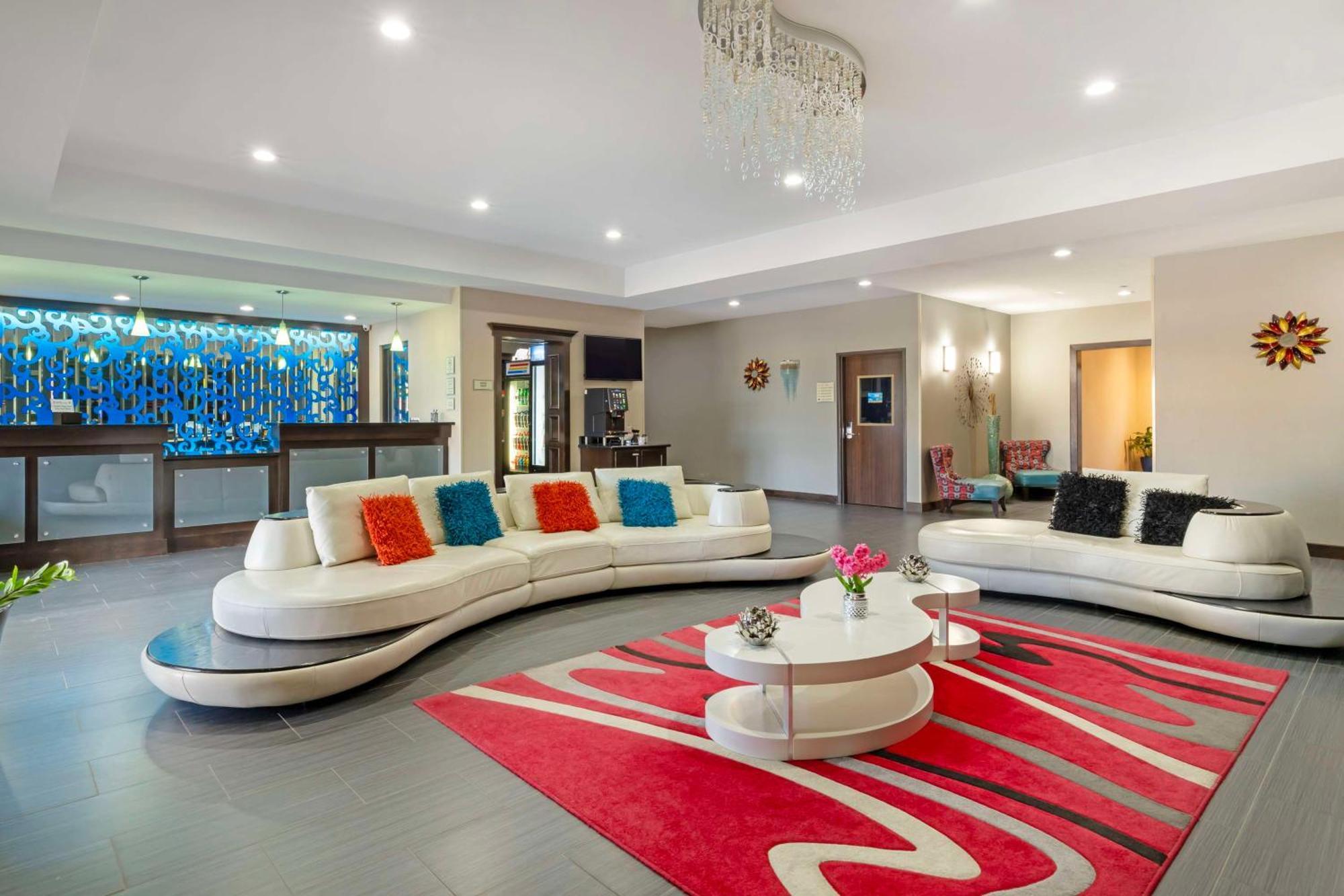 Best Western Plus Pleasanton Hotel Екстериор снимка